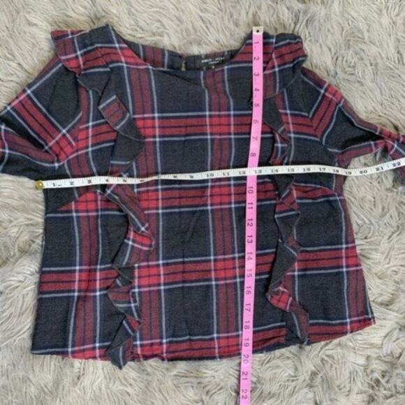 Romeo + Juliet Couture long sleeve plaid Ruffle top red gray sz M - Picture 7 of 12